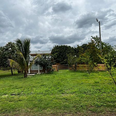 Maria'S Tiny Barn Casa de hóspedes Homestead Exterior foto