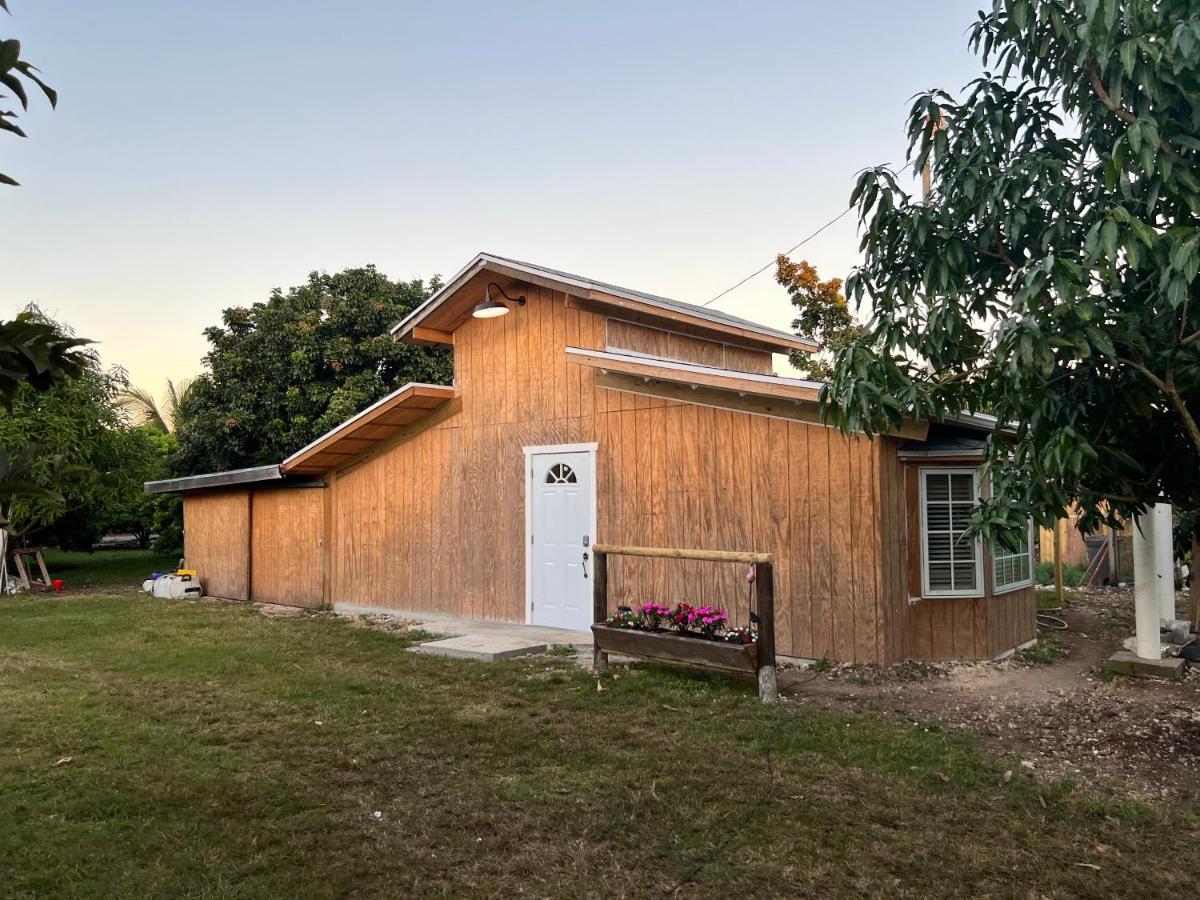 Maria'S Tiny Barn Casa de hóspedes Homestead Exterior foto